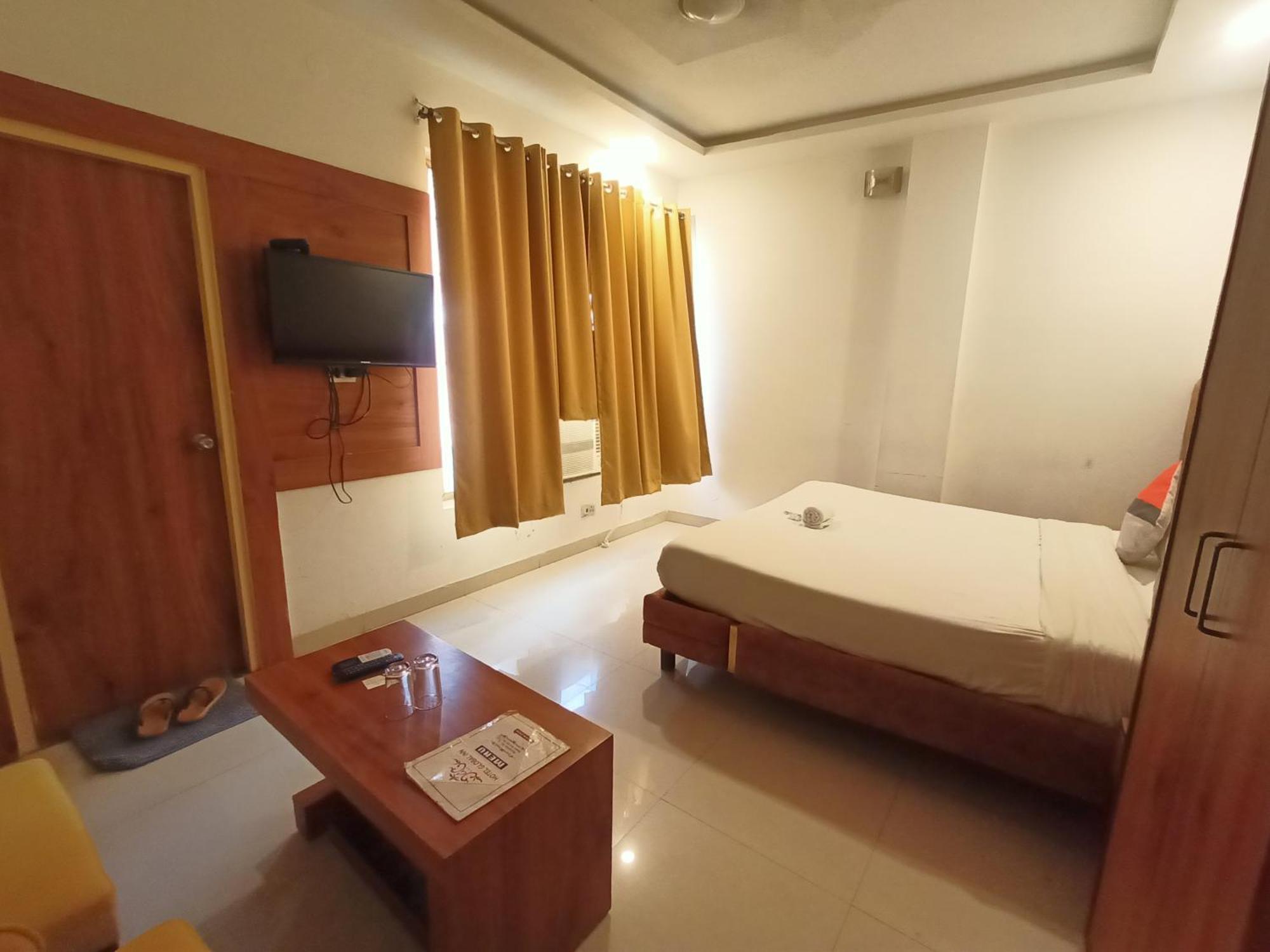 Hotel Global Inn -1 Km From Railway Station - Lift Food And Free Parking 勒克瑙 外观 照片